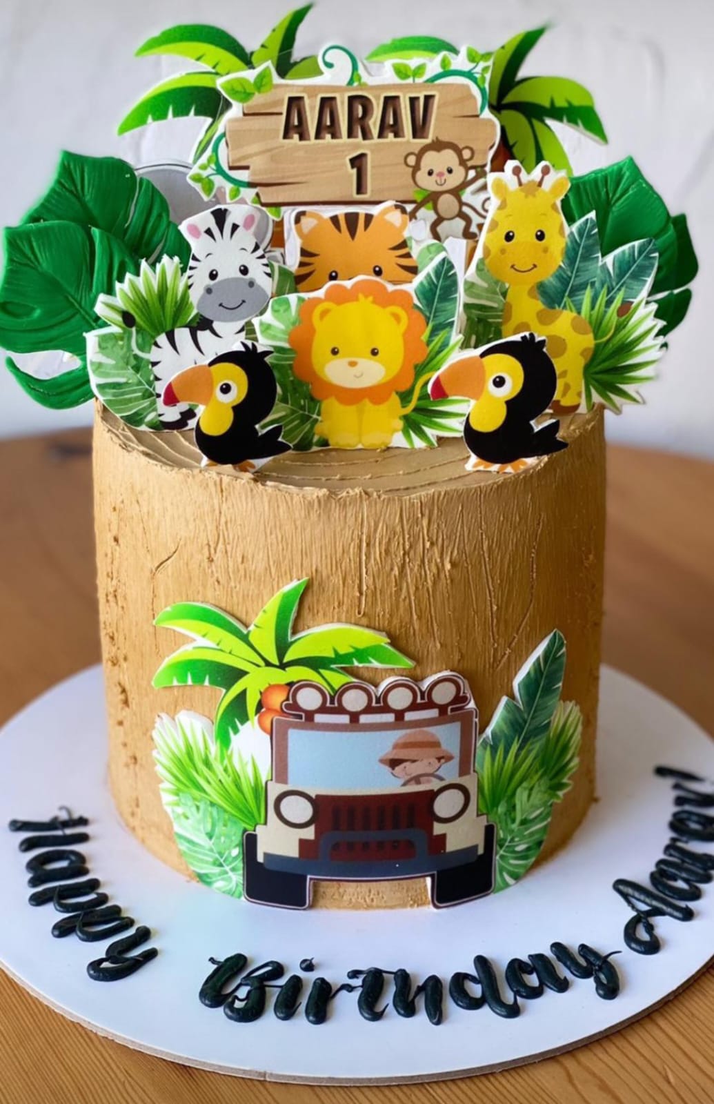 Safari theme cake - Buttercream with prints